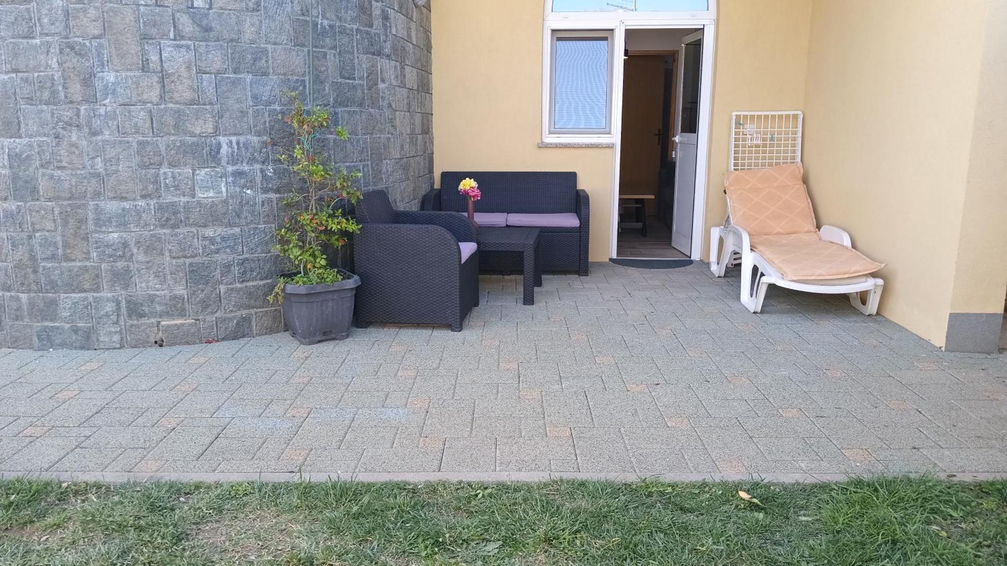 Apartments San Sukošan エクステリア 写真